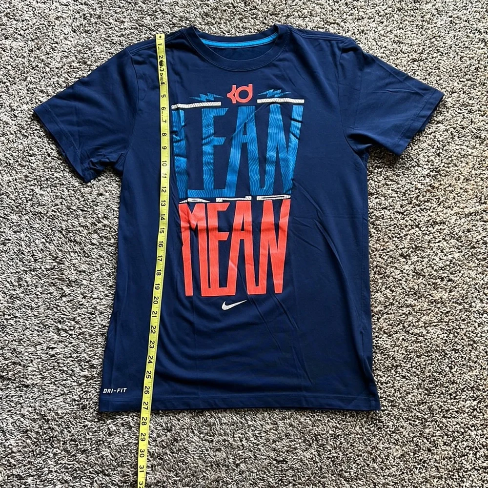 Nike Basketball Shirts, Men’s Size S, lot of 4 shirts